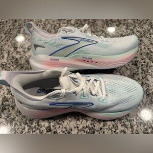 Brooks Women’s Gylcerin 22 Shoes-Size 9